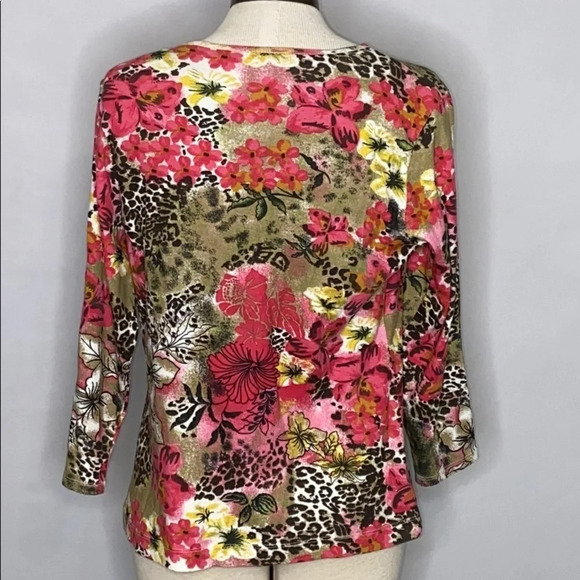 Laura Ashley Floral Embroidered Beaded Tee - M - Picture 3 of 7